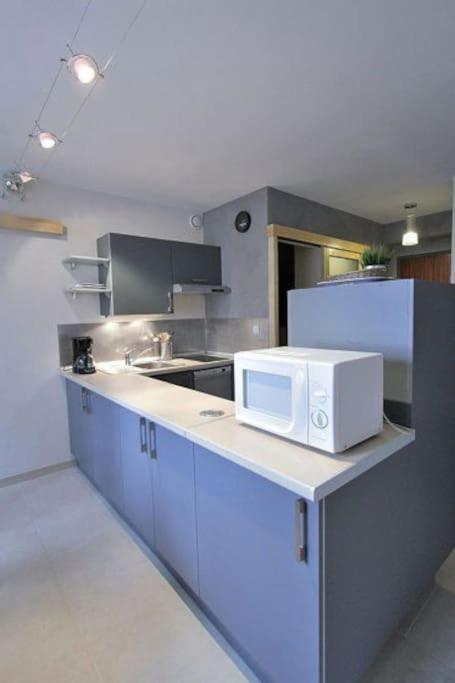 Appartement Avec Ascenseur La Defense Курбевуа Экстерьер фото
