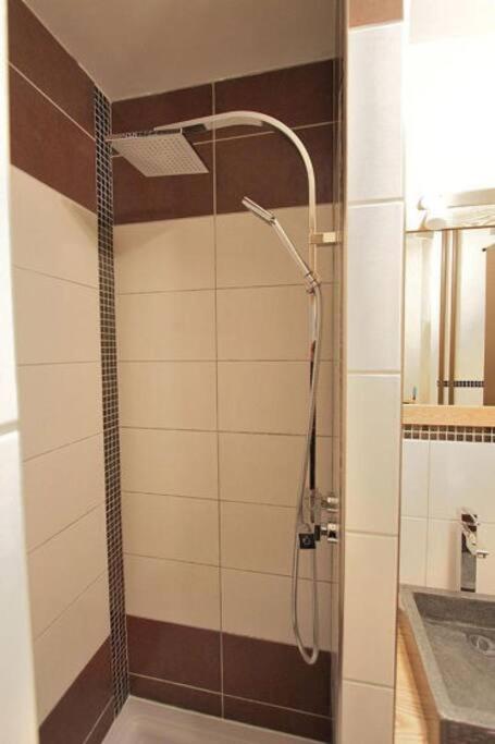 Appartement Avec Ascenseur La Defense Курбевуа Экстерьер фото